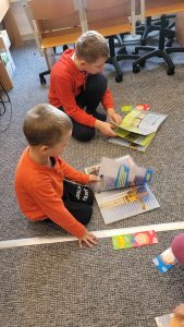 received_1244434016798931